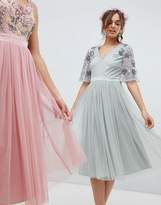 Thumbnail for your product : Maya embellished tulle sleeve midi tulle dress in green