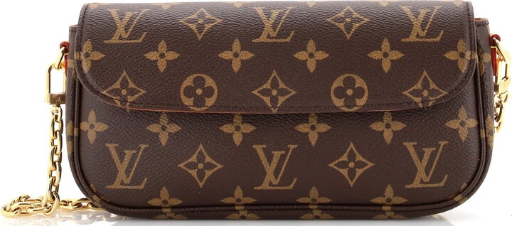 Louis Vuitton Ivy Monogram Wallet on Chain