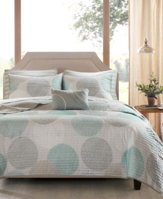 Madison Park Essentials Knowles Quilt Sets