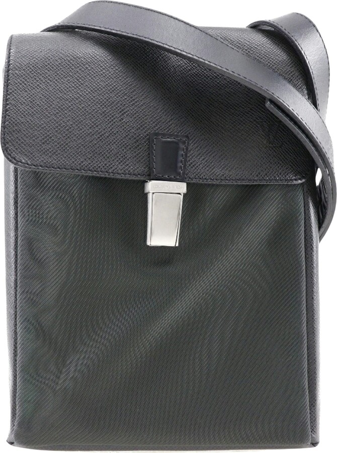 Louis Vuitton Danube Messenger Taiga Black/Rainbow in Taiga Leather with  Matte Black - US