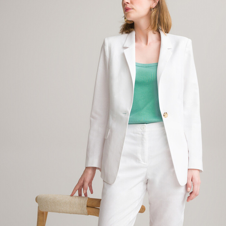 white blazer size 20