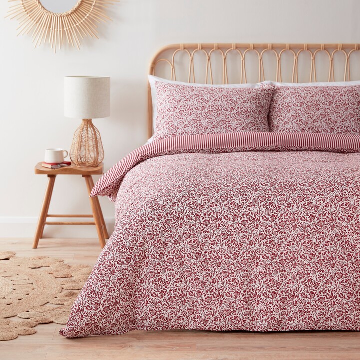Dunelm Laurel Cosy Soft Floral Duvet Cover and Pillowcase Set Red/White