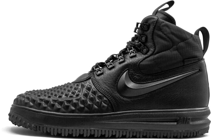 nike duckboot 17 black