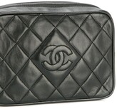 Thumbnail for your product : Chanel Pre Owned 1990 Tassel-Detail Quilted Shoulder Bag