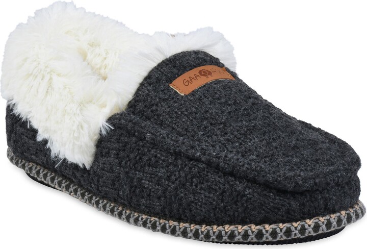 GAAHUU Textured Knit Faux Shearling Lined Slipper