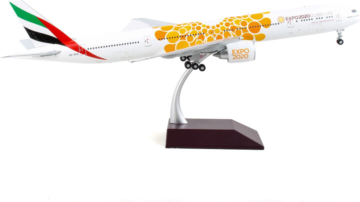 Boeing 777-300ER Commercial Aircraft "Emirates Airlines - Dubai Expo 2020" White with Orange Graphics "Gemini 200" Series 1/200 Diecast Model Airplane by GeminiJets