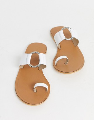 ASOS DESIGN DESIGN Feline leather toe loop sandal in white