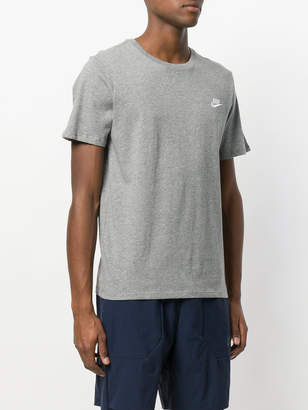Nike logo embroidered T-shirt
