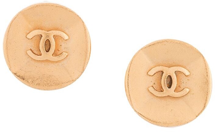 Chanel Pre-owned 1985-1993 CC Oversized Button Earrings - Gold