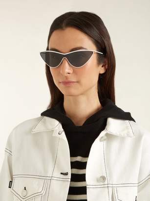 Le Specs The Fugitive Cat Eye Sunglasses - Womens - White Black