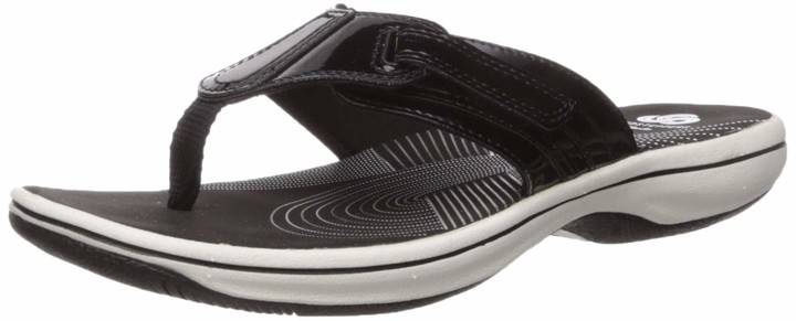 cloudsteppers by clarks brinkley drift flip flop