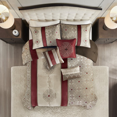 Xylbina Luxury King Jacquard Comforter Set With Elegant Embroidery