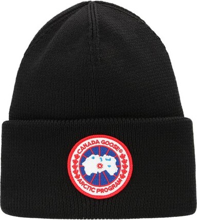 canada goose bobble hat womens