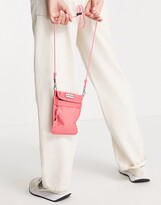 Thumbnail for your product : Hunter packable cross body pouch in pink