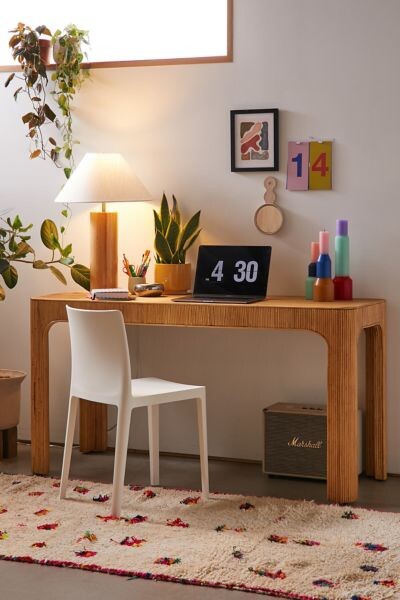 Urban Outfitters Meredith Desk Style, Meredith Vanity Desk