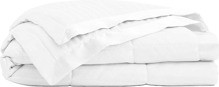 UNIKOME All Seasons Down Alternative Bed Blanket with Satin Trim