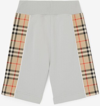 Burberry Childrens Vintage Check Panel Cotton Shorts Size: 10Y