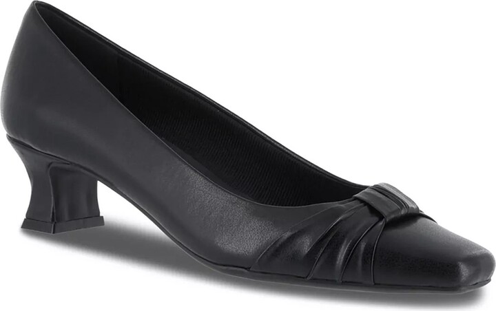Easy Street Shoes Waive Pump
