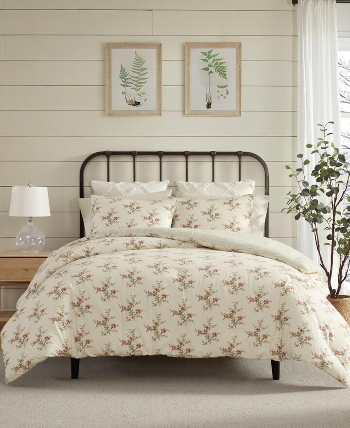 Laura Ashley Jessika Printed Flannel 3-Pc. Comforter Set, Full/Queen - Red, Pine Green