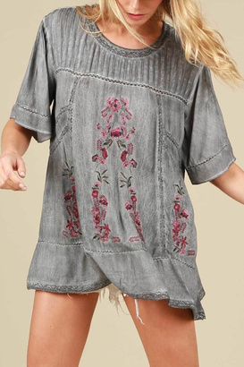 POL Floral Embroidered Top