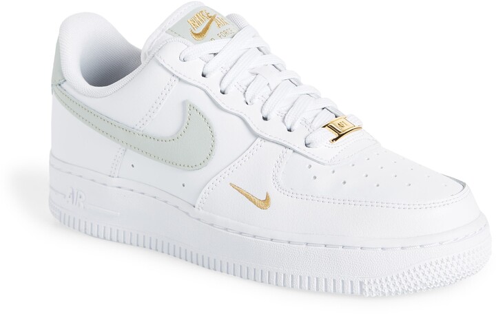 wmns air forces 1 07 ess