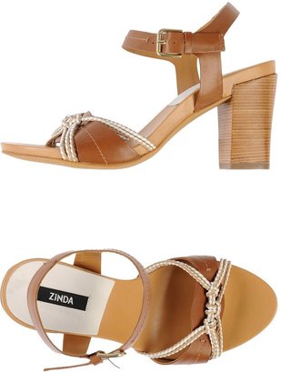 Zinda Sandals
