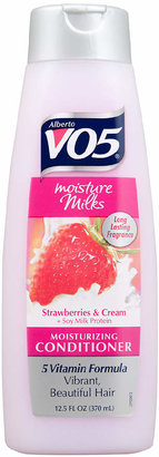 Alberto VO5 Moisture Milks Moisturizing Conditioner Stawberries & Cream