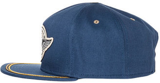Benny Gold The Airways Snapback in Blue