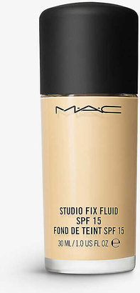 M·A·C Mac Long–Wearing Studio Fix Fluid Spf 15, Nw55
