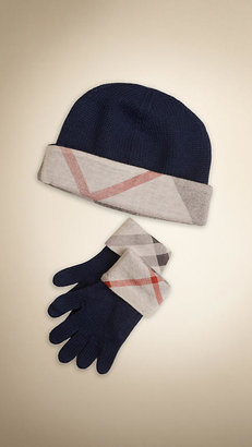 Burberry Cotton Cashmere Gloves and Beanie Set