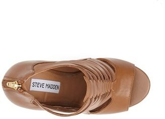 Steve Madden 'Louees' Wedge Sandal (Women)