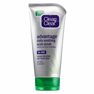 Clean & Clear Advantage Daily Soothing Acne Scrub