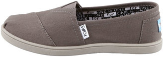 Toms Classic Canvas Slip-On, Ash, Youth