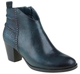 Earth Cypress" Casual Boots