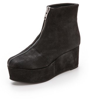 Won Hundred Wing Wedge Booties