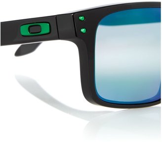Oakley Men`s 0oo9102 sunglasses