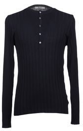 GUESS by Marciano 4483 GUESS BY MARCIANO Crewneck sweaters