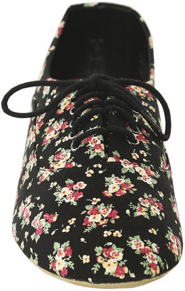 Wet Seal Floral Oxford