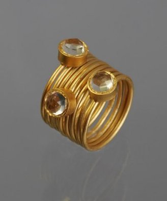 Kevia set of 9 - gold plain and crystal rings
