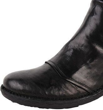 Khrio Textured Riding Boot