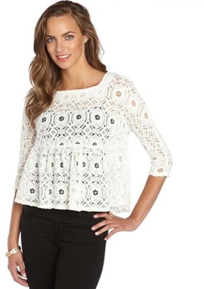 Aryn K white lace 3/4 length sleeve top