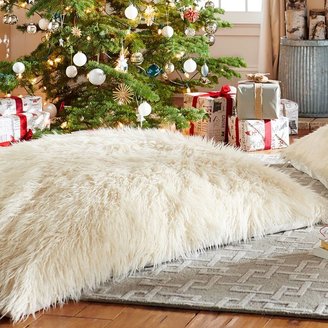 PBteen 4504 Faux-Fur Oversized Floor Pillow