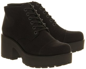 Vagabond dioon lace up boot