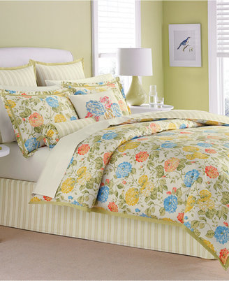 Martha Stewart CLOSEOUT!Martha Stewart Collection Wild Hydrangea 6 Piece Queen Comforter Set