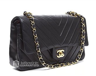 Chanel Pre-Owned Black Lambskin Chevron Medium Double Flap Bag