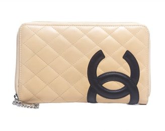 Chanel Pre-Owned Ivory Cambon Ligne Large Zipped Wallet