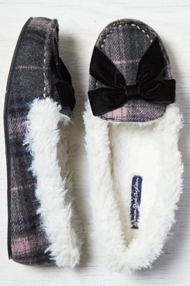 American Eagle Outfitters Grey Plaid Cozy Slipper, Womens 5