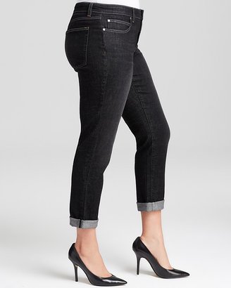 Eileen Fisher Plus Boyfriend Jeans in Vintage Black