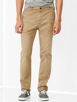 Gap Lived-in tapered khaki