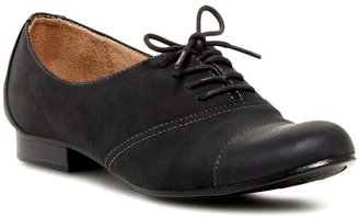 Naturalizer Lanny Cap Toe Oxford - Wide Width Available